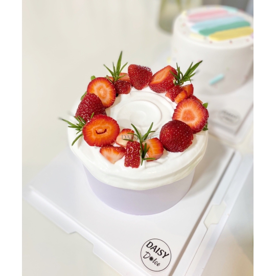 Bánh Mini-Phủ Kem-Trái Cây - DaisyDolce