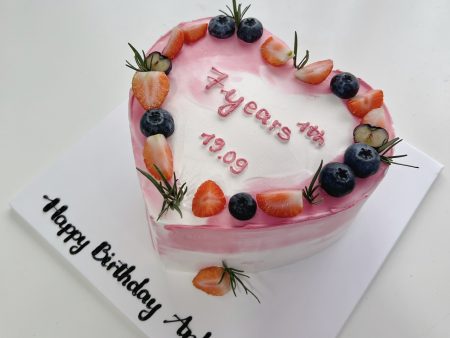 TC193- Bánh Trái Tim-Trái Cây