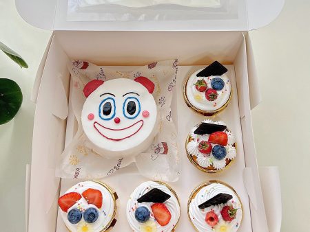 MN49-Bánh Mini và 5 cupcakes.