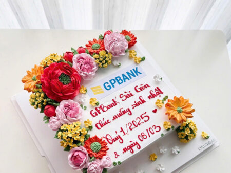 FL3684-BÁNH HOA KEM SỮA TƯƠI-BÁNH HÌNH VUÔNG